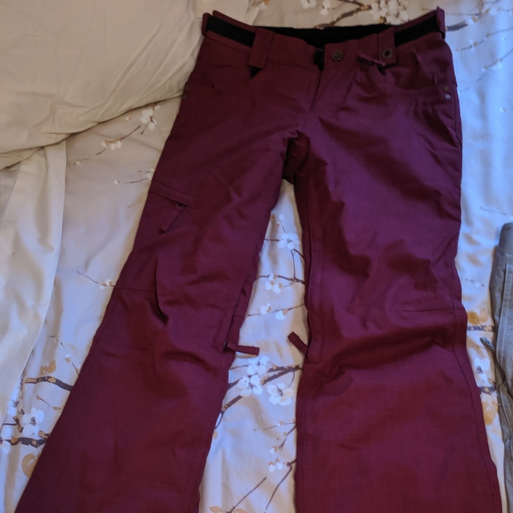 686 Snow Pants for skiing